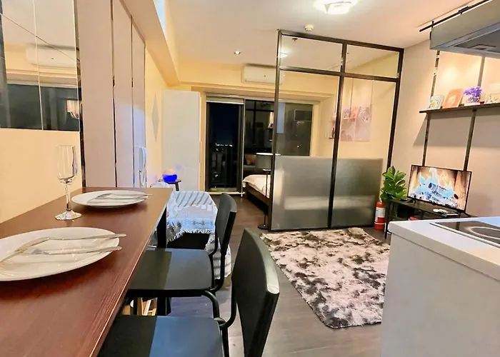 Poblacion High Floor With Pool, Gym, Jacuzzi And Dedicated Working Space Manille
