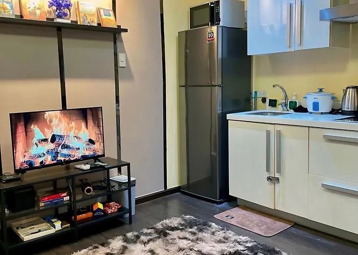 Poblacion High Floor With Pool, Gym, Jacuzzi And Dedicated Working Space Manille