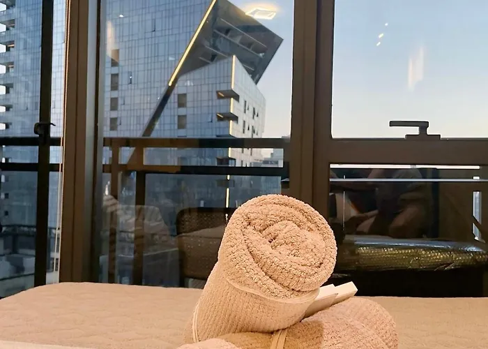 Poblacion High Floor With Pool, Gym, Jacuzzi And Dedicated Working Space Appartement Manille