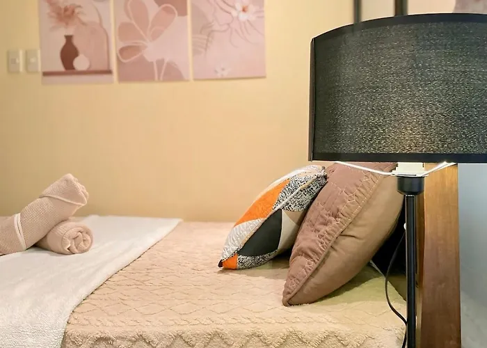 Poblacion High Floor With Pool, Gym, Jacuzzi And Dedicated Working Space Manille