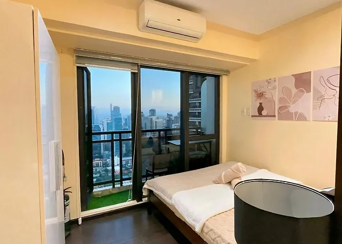 Poblacion High Floor With Pool, Gym, Jacuzzi And Dedicated Working Space Manille